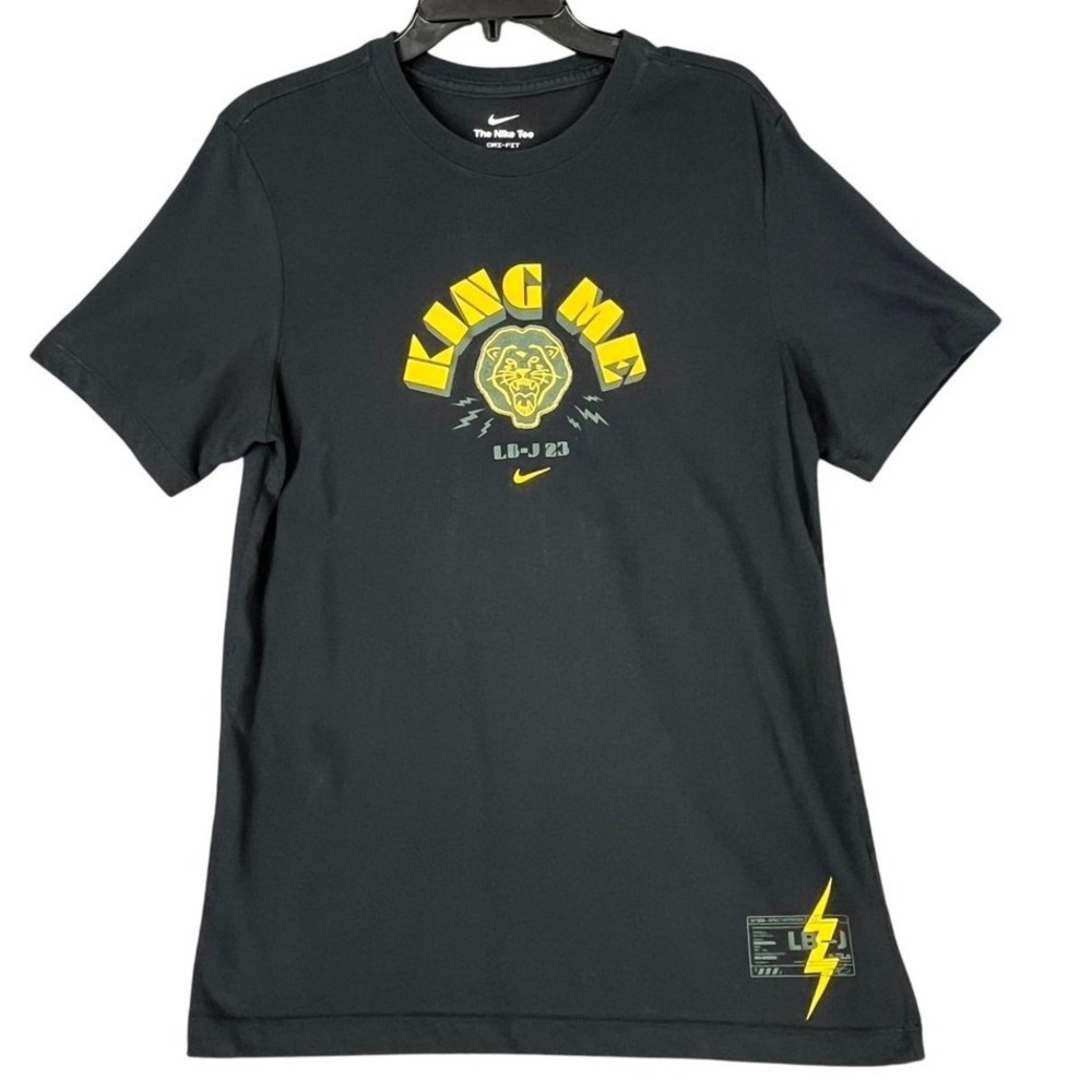 Nike Dri Fit Graphic Tee‎ Mens M LeBron King Me LBJ23 Basketball Streetwear